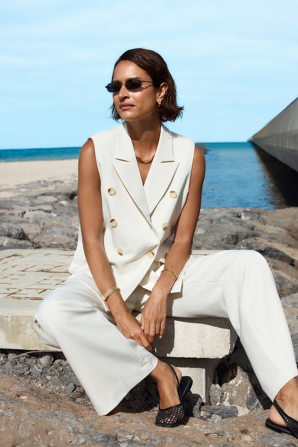 ROSA TAILORED VEST COCONUT MILK