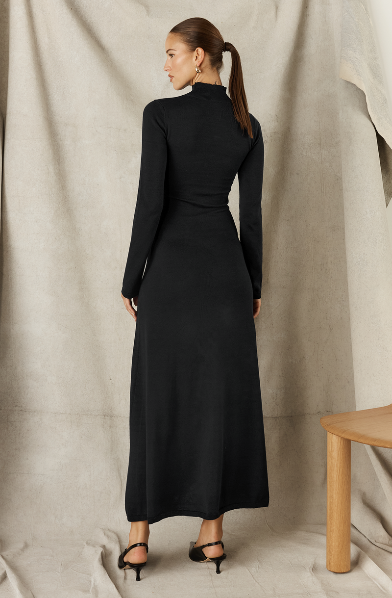 MAXI KNIT DRESS - BLACK