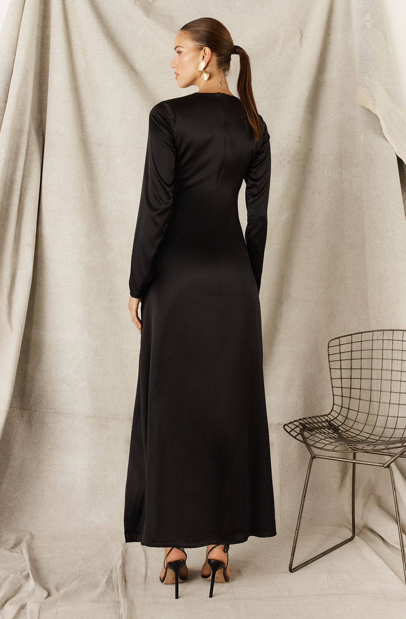 SILK MAXI DRESS - BLACK