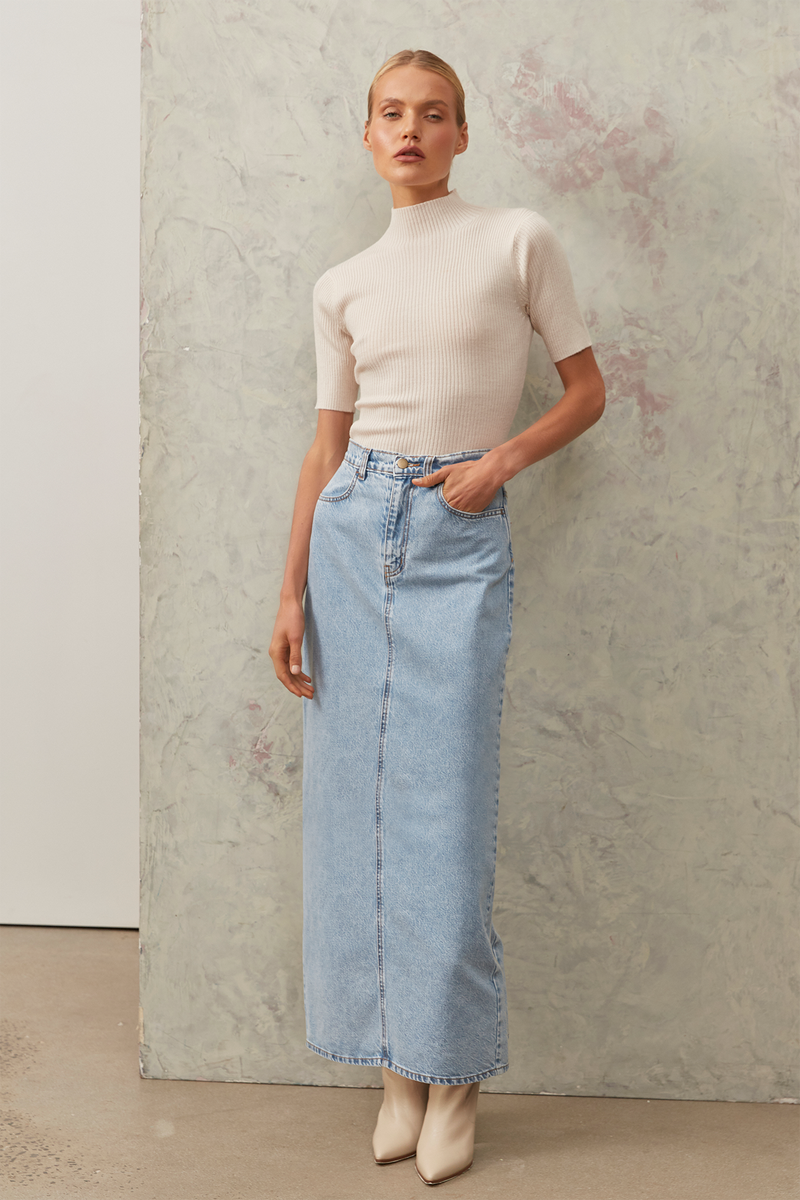 Denim pencil sales skirt light blue